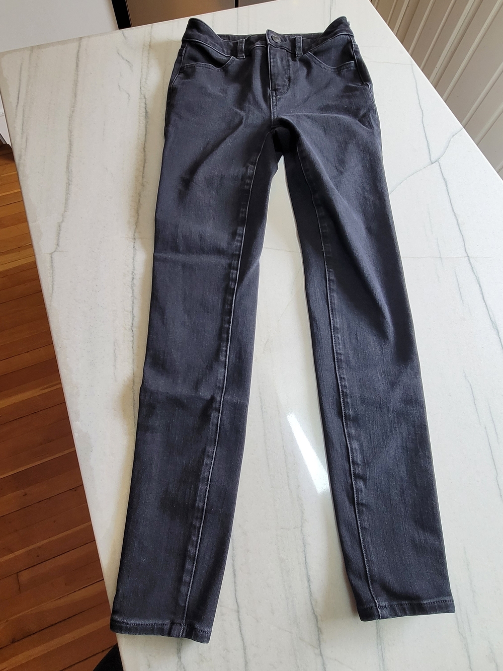 Skinny Women's Jeans in Charcoal Gray - Classic Stretch Fit